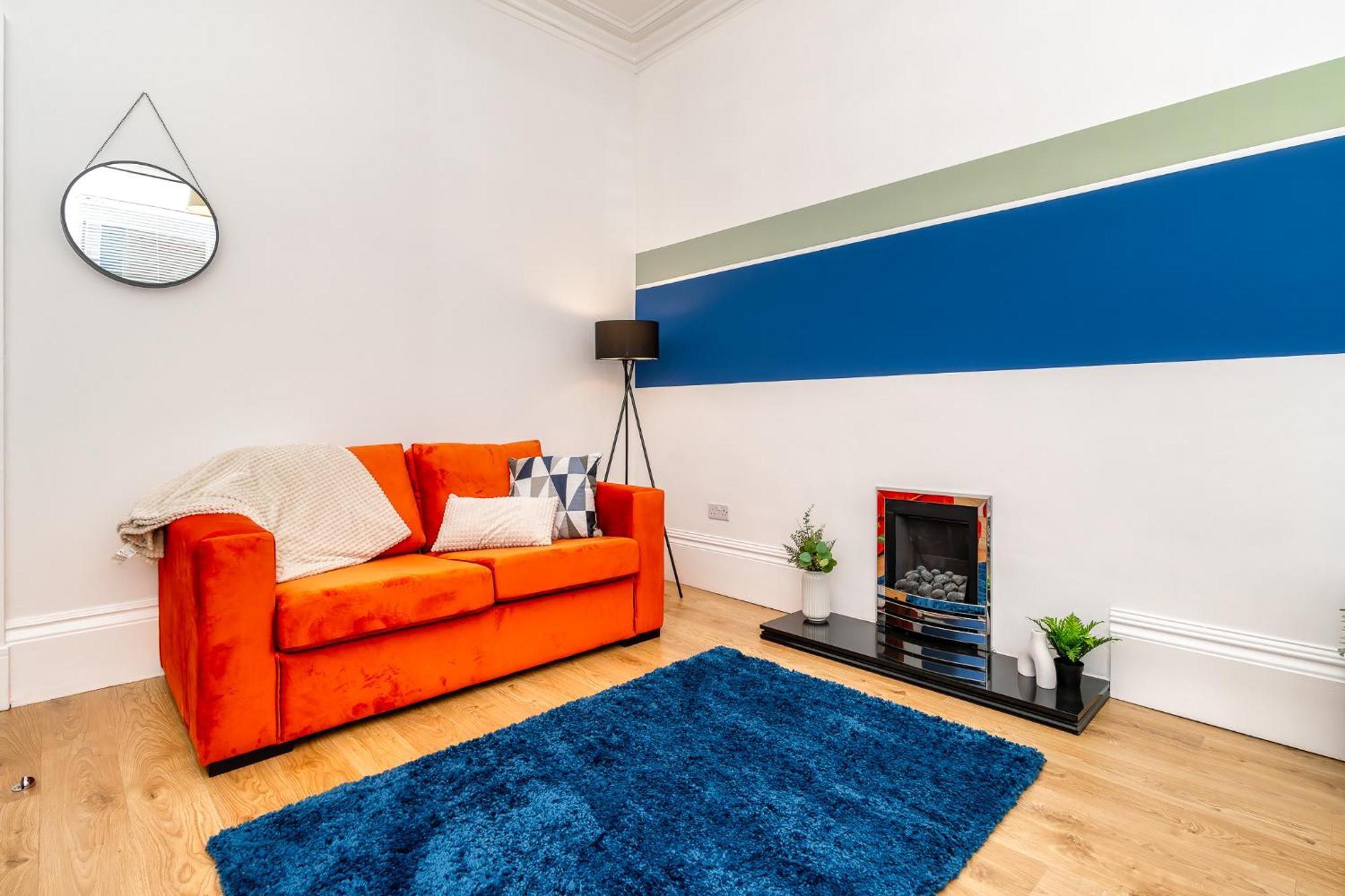 Cosy Retreat - Charming 2-Bed Apartment Γκρίνοκ Εξωτερικό φωτογραφία
